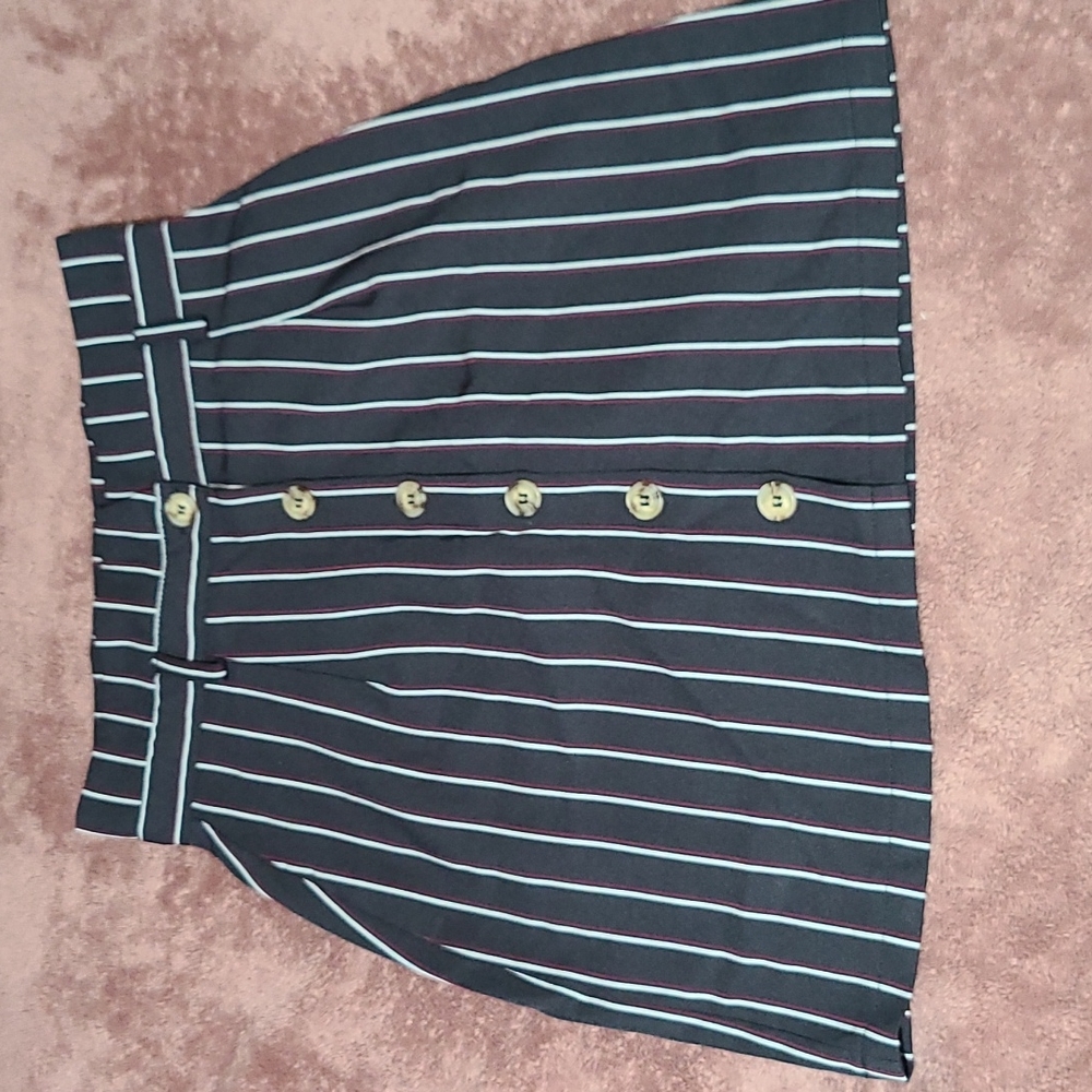 Stripped skirt